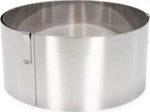 Adjustable Cake Ring Patisse round 18–30 cm, removable rim for baking and shaping