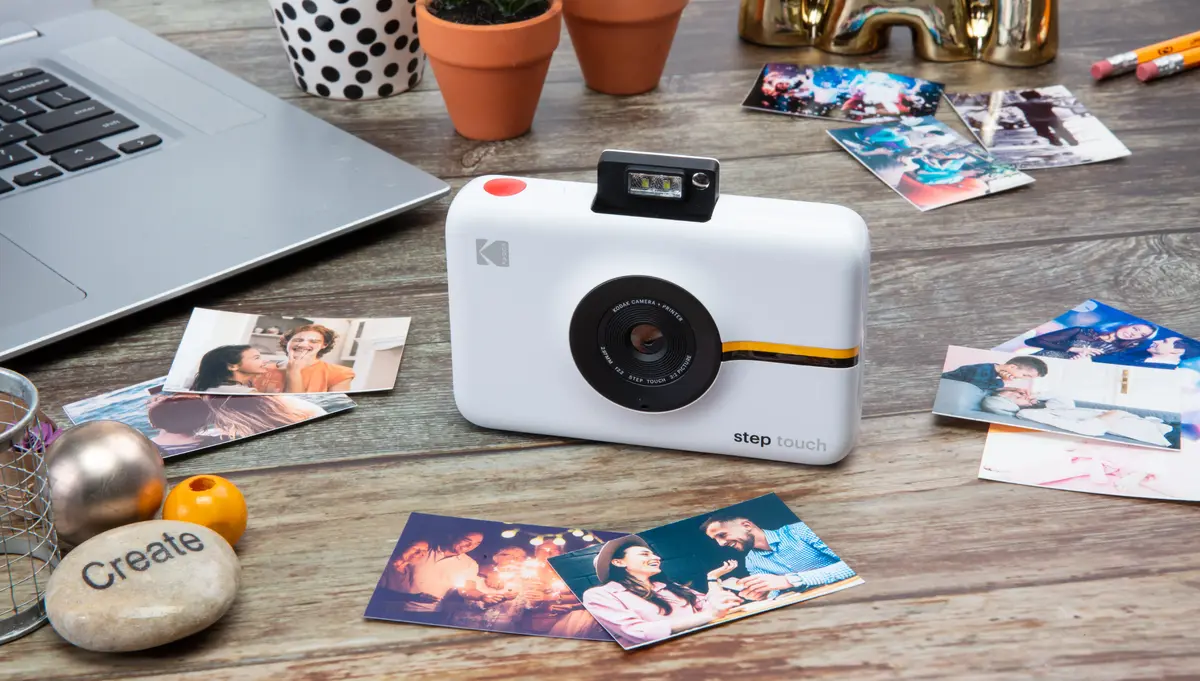 Kodak Step Touch Instant Photo Printer Photo 14