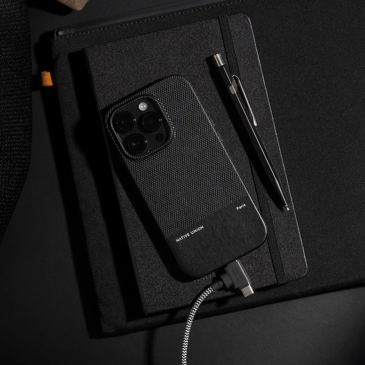 Native Union Belt Cable Duo — USB-C на USB-C/Lightning, 1,5 м Photo 3