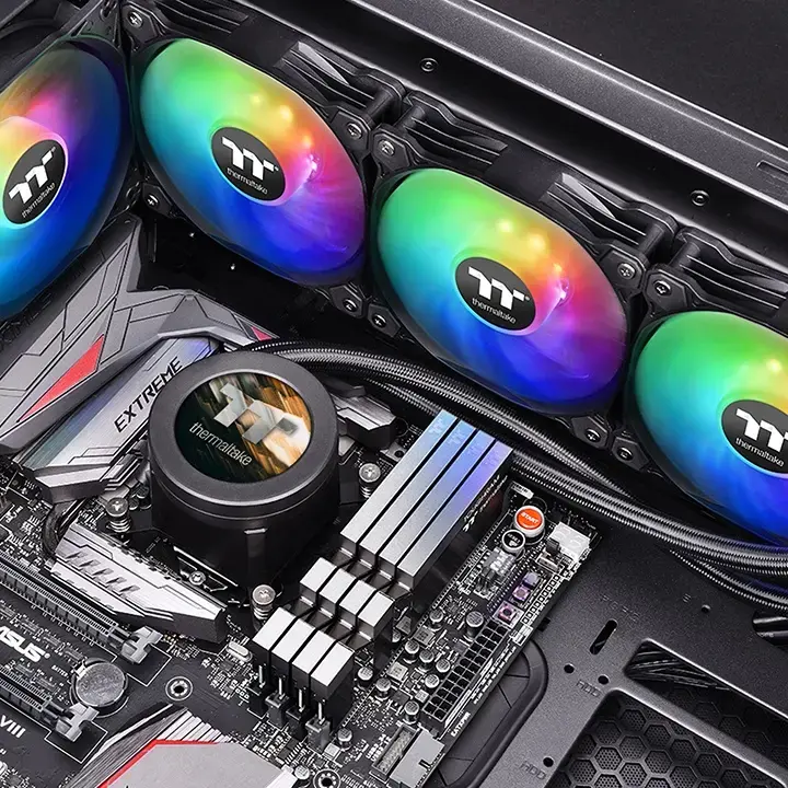 All-in-one liquid cooler Thermaltake Floe Ultra 360 RGB Photo 5