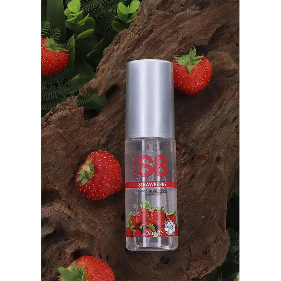 STIMUL8 S8 Strawberry 125 ml lubricant Photo 2