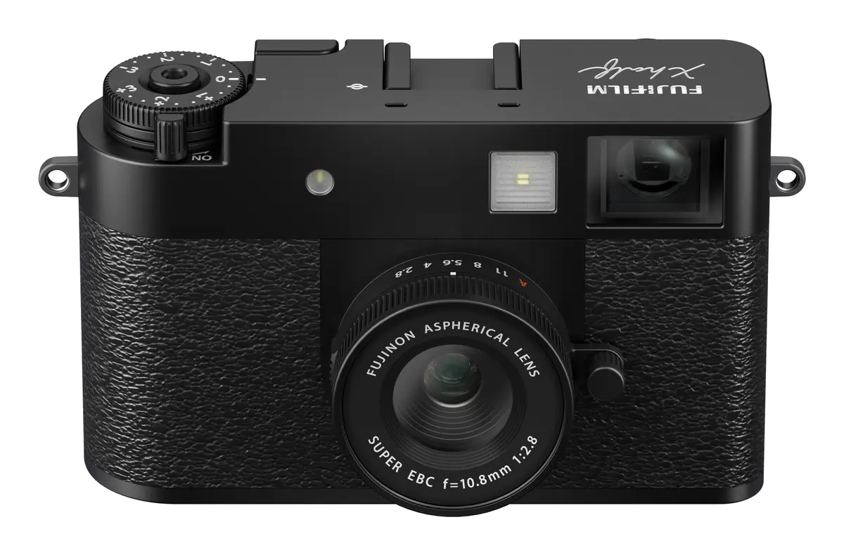 Компактная камера Fujifilm X-HF1 Photo 3