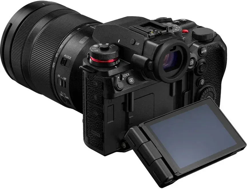 Panasonic Lumix DC-S1 II mirrorless camera 24–105mm Photo 9