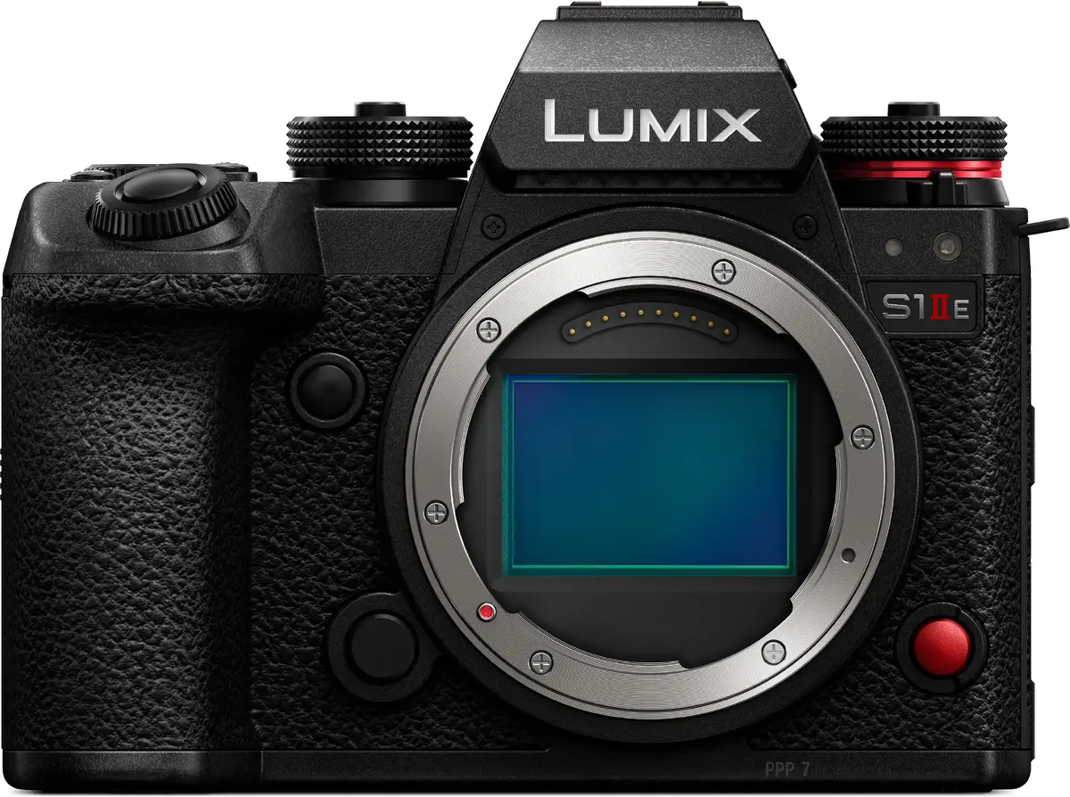 Panasonic Lumix DC-S1 II mirrorless camera 24–105mm kit Photo 2