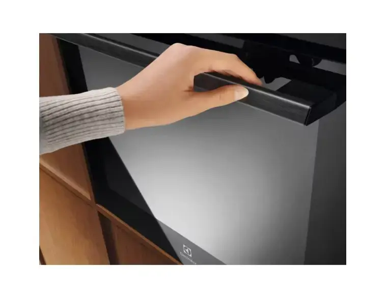 Iebūvējamā cepeškrāsns Electrolux LOD8P39Z Photo 4