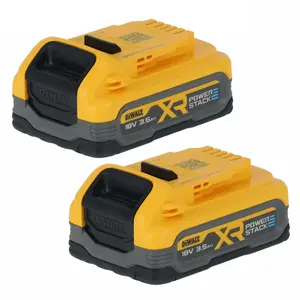Cordless tool battery and charger DeWalt DCBP318S2-XJ (DeWalt battery/charger set)
