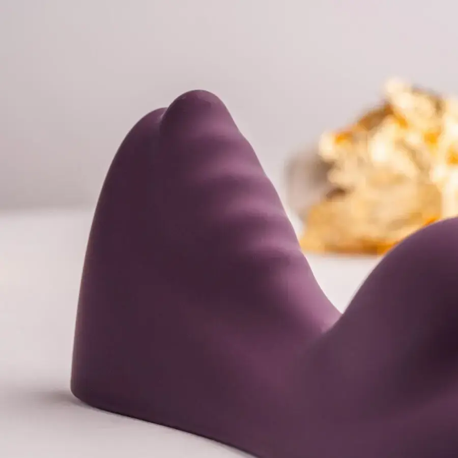 Sit-on vibrator rocks off Ruby Glow Purple D-244061 Photo 2