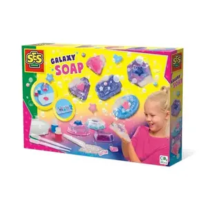 Radošo darbu komplekts SES Making Galaxy Soaps — SES 215912 (modelis 14765)