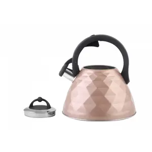 Tradicionāla tējkanna Berretti Rosa BR-7634 — 3 l, zelta krāsā, piemērota indukcijai un gāzei