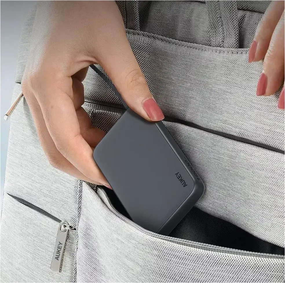 Портативный аккумулятор PB-Y53P 10000mAh Photo 6