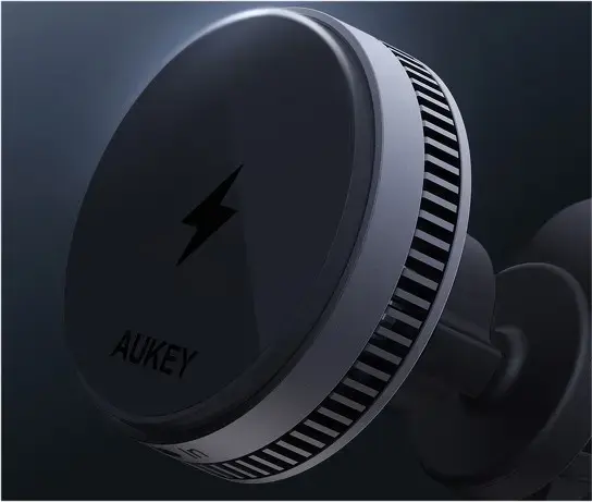 Aukey HD-MC13A MagSafe wireless car vent mount Photo 7