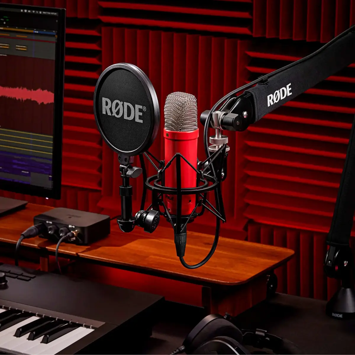 Микрофон Rode Microphones NT1 Signature Photo 6