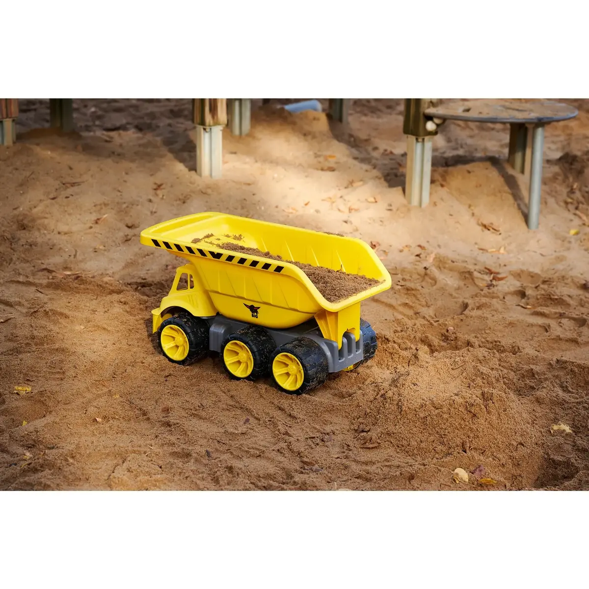 Toy dump truck Simba-Dickie Mega Tipper 800054820 Photo 3