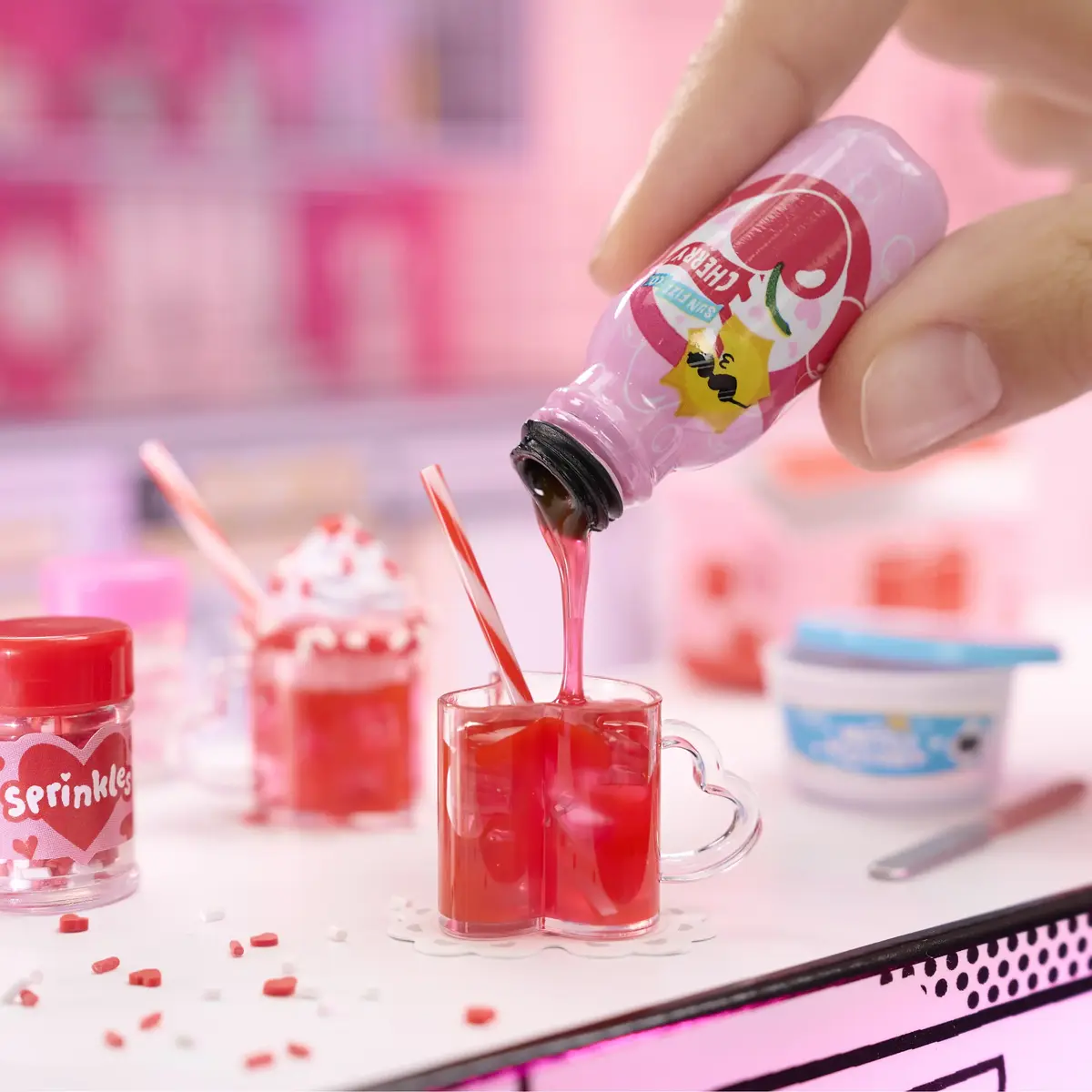 MGA Entertainment Make It Mini Love in PDQ Photo 14