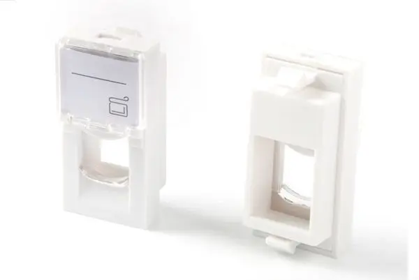 Lanview LKS840 Euro Outlet Photo 3
