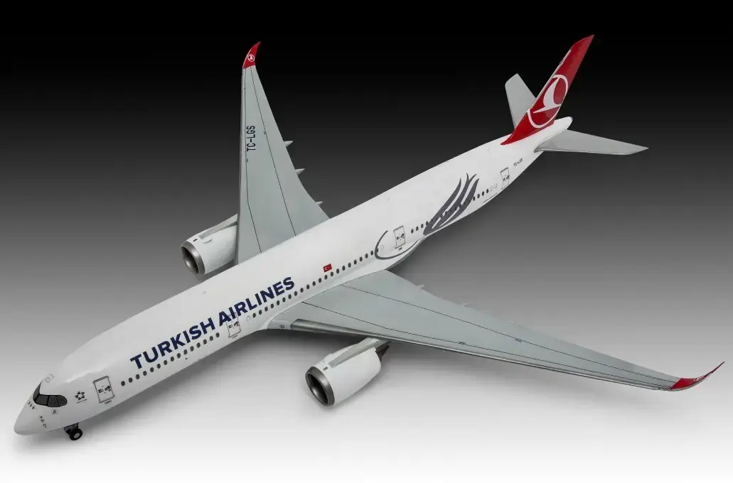 REVELL Airbus A350-900 Turkish Air 1/144 model Photo 8