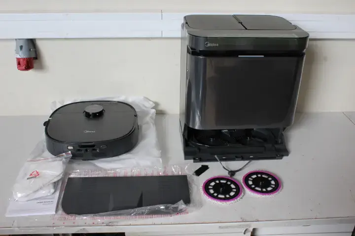 Робот-пылесос Midea V15 Photo 2