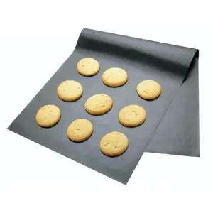 Cepšanas loksne KitchenCraft GB40KCNSLINER atkārtoti lietojama stikla šķiedra 80x33 cm pelēka