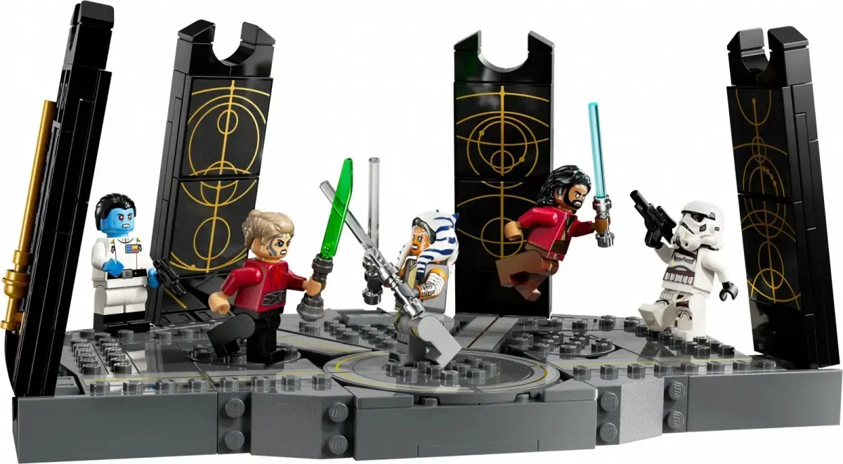 LEGO Star Wars Ahsoka Tano's Duel on Peridea 75385 Photo 4