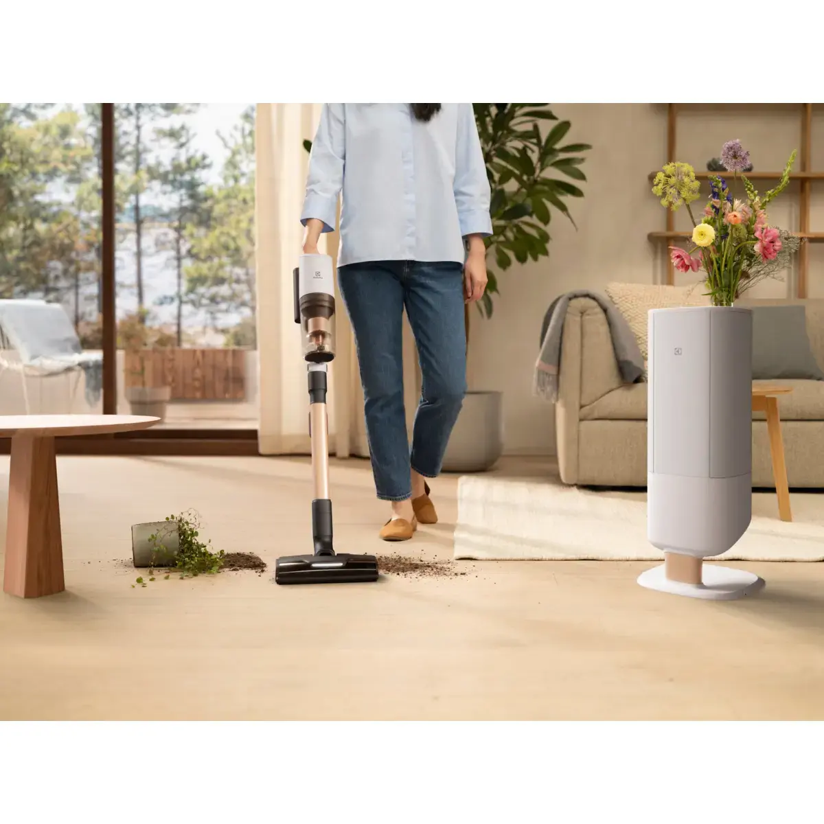 Stāvus putekļsūcējs 2-in-1 Electrolux EP83HB25UV Photo 16