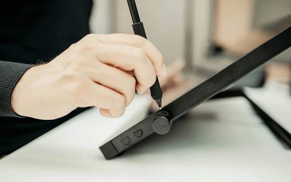 Grafikas planšete Wacom Cintiq 24 Touch Photo 15