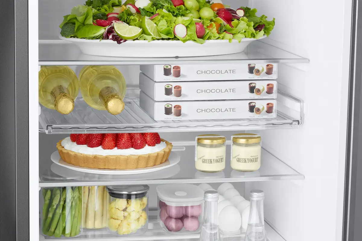 Samsung RB38C7B6BB1 Freestanding Refrigerator 387 L Photo 9