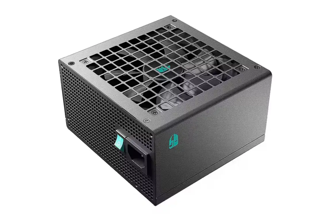 DeepCool PF700X 700W ATX блок питания Photo 2