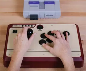 Беспроводной ретро-приёмник 8Bitdo RET00382 для PlayStation 2 — USB-адаптер для классических контроллеров