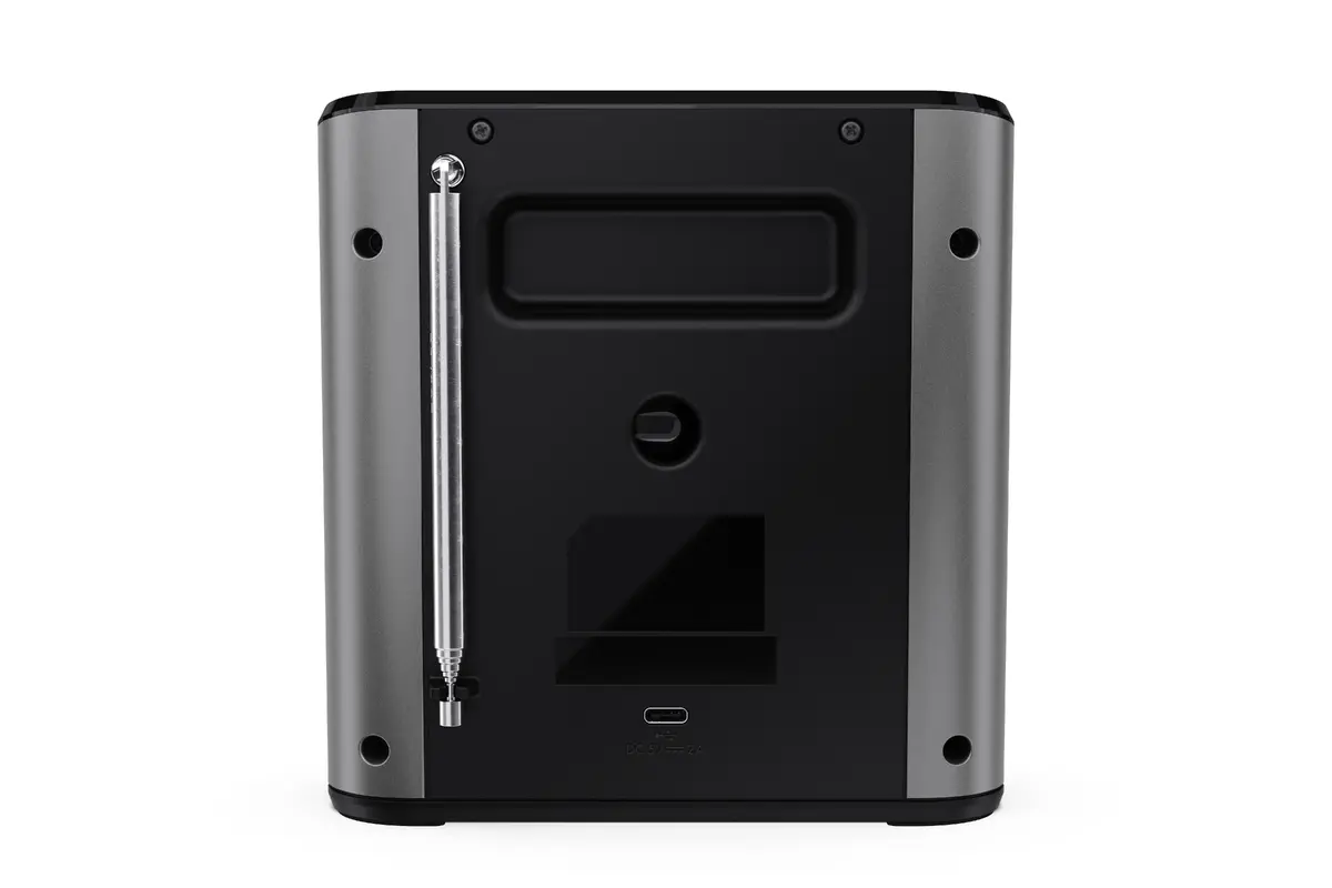 Sharp DR-P530 portable digital radio Photo 4