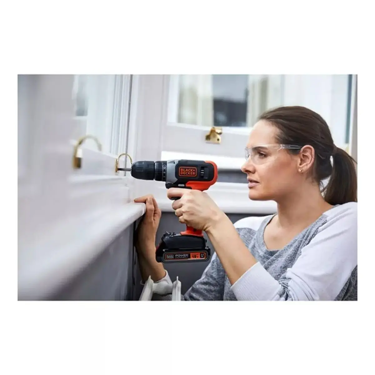 Cordless Drill Driver Black & Decker BCD001C2-QW Photo 4
