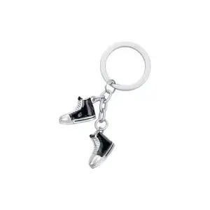Keychain TROIKA CHUCKS KR25-01/MA durable design metal ring and clasp