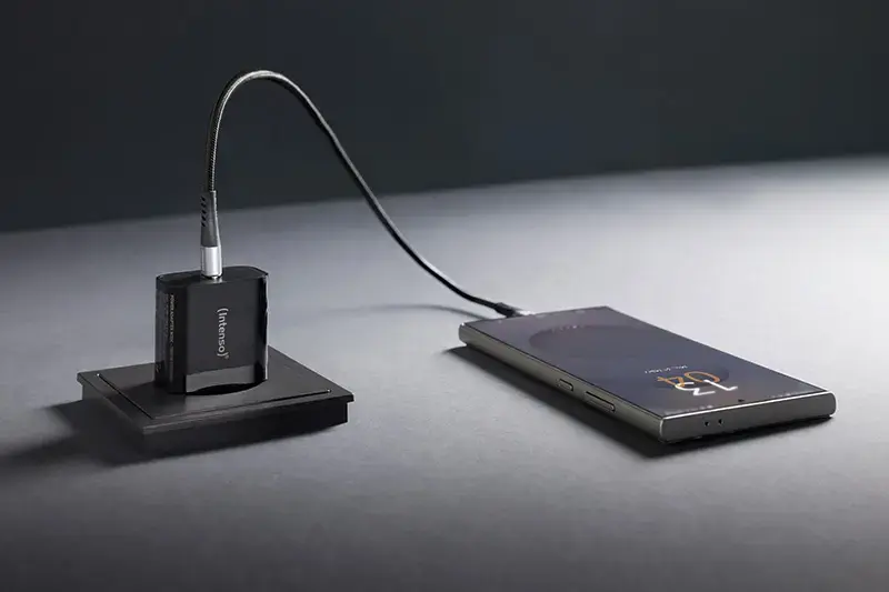 Power Adapter Intenso W20C Photo 15