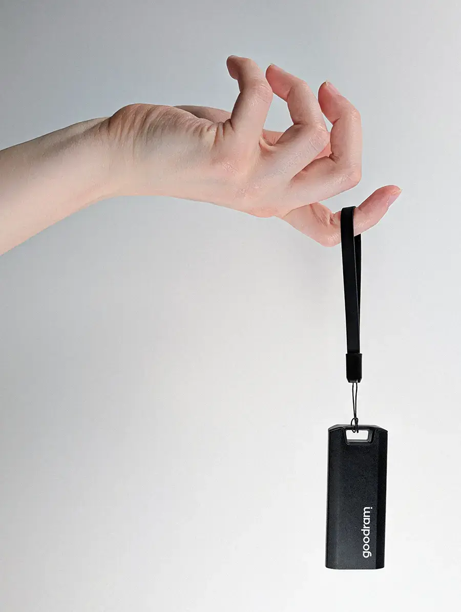Goodram SSD ārējais disks SSDR-GMRE-02T-K0 Photo 6