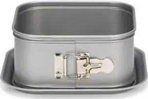 Deep square springform tin Patisse Silver-Top 18 cm – removable base, nonstick coating