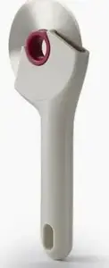 Pizza cutter Joseph Joseph Ringo Easy-clean Red — handheld rotary slicer, model 20232