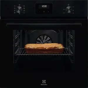 Iebūvējamā cepeškrāsns Electrolux LOF3H10BK ar riņķa sildelementu 65l melna