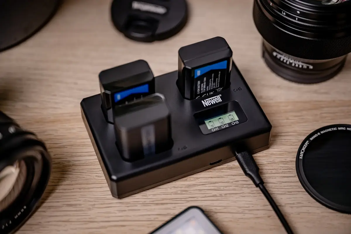Battery charger Newell TT-USB-C for Sony NP-FW50 Photo 6