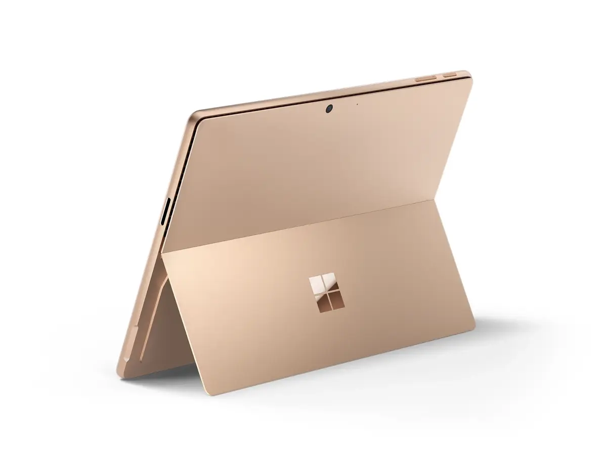 Microsoft Surface Pro 11 Copilot+ PC - 13", 16GB, 1TB Photo 3