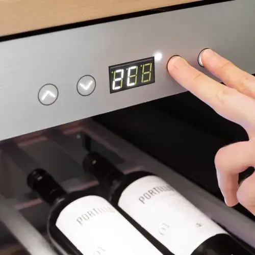 Винный шкаф Caso WineComfort 660 Smart Photo 2