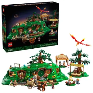 LEGO set The Lord of the Rings Shire by LEGO, model 10354 – collectible building set