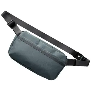 Сумка через плечо Uniq Denver 5L — водоотталкивающая, лёгкая, синяя