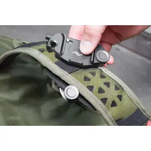 Camera Clip Peak Design Capture V3 Eclipse CP-EP-3 — camera mounting clip for straps and belts