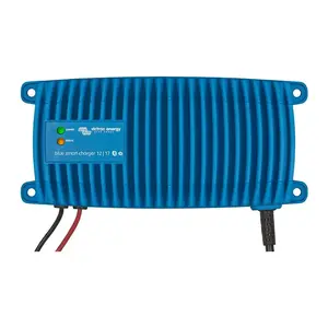 Battery charger CTEK Blue Smart IP67 12V/17A BPC121713006 waterproof compact design