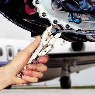 Irwin 2 Adjustable Wrench Photo 3