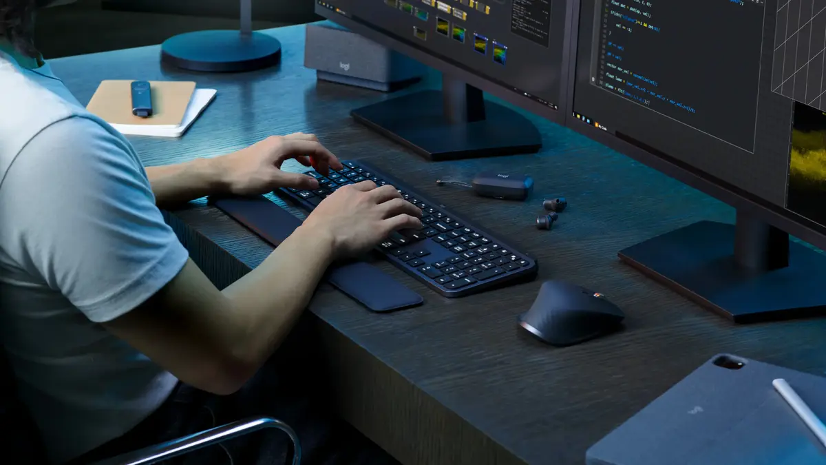 Logitech Master MX Keys S — bezvadu pilna izmēra tastatūra Photo 8
