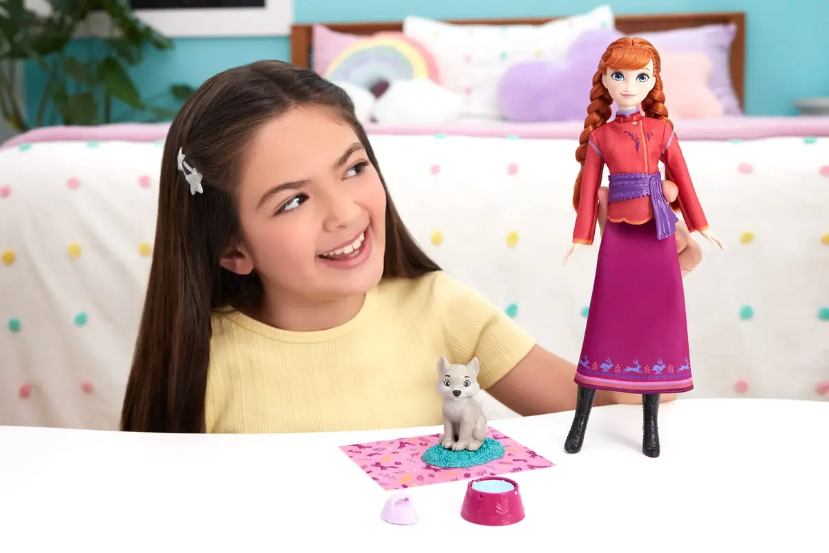 Fashion doll Disney Frozen Anna Photo 2