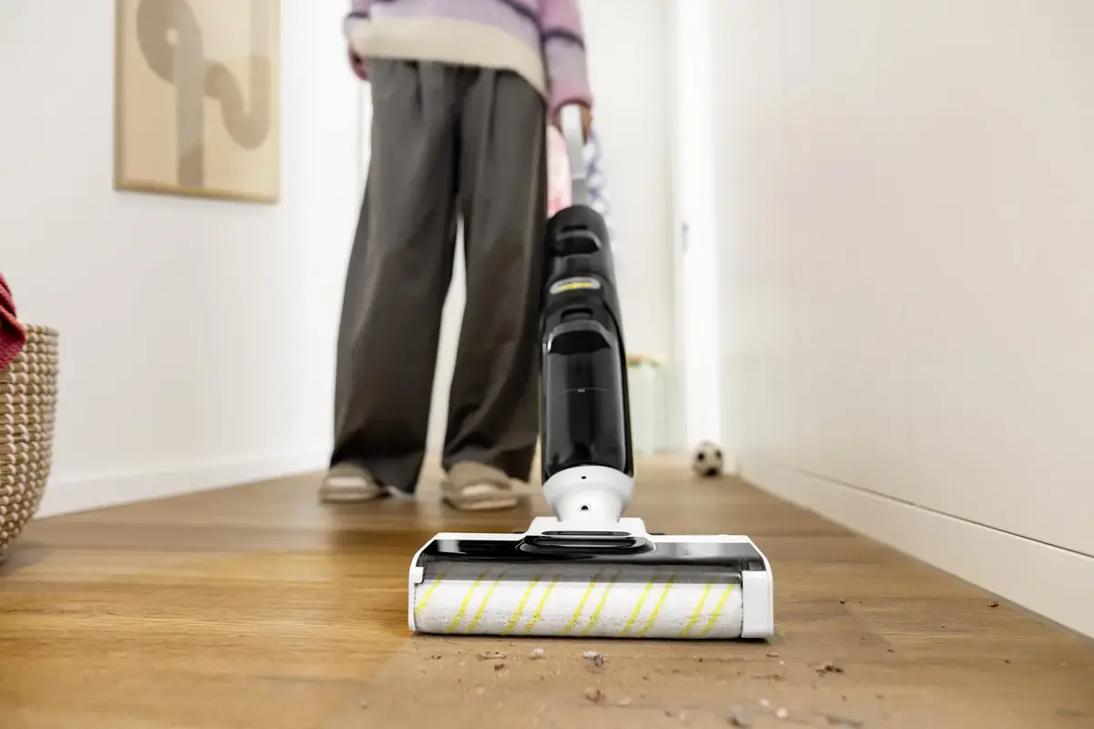 Rokas putekļsūcējs Karcher FCV 4 Photo 8