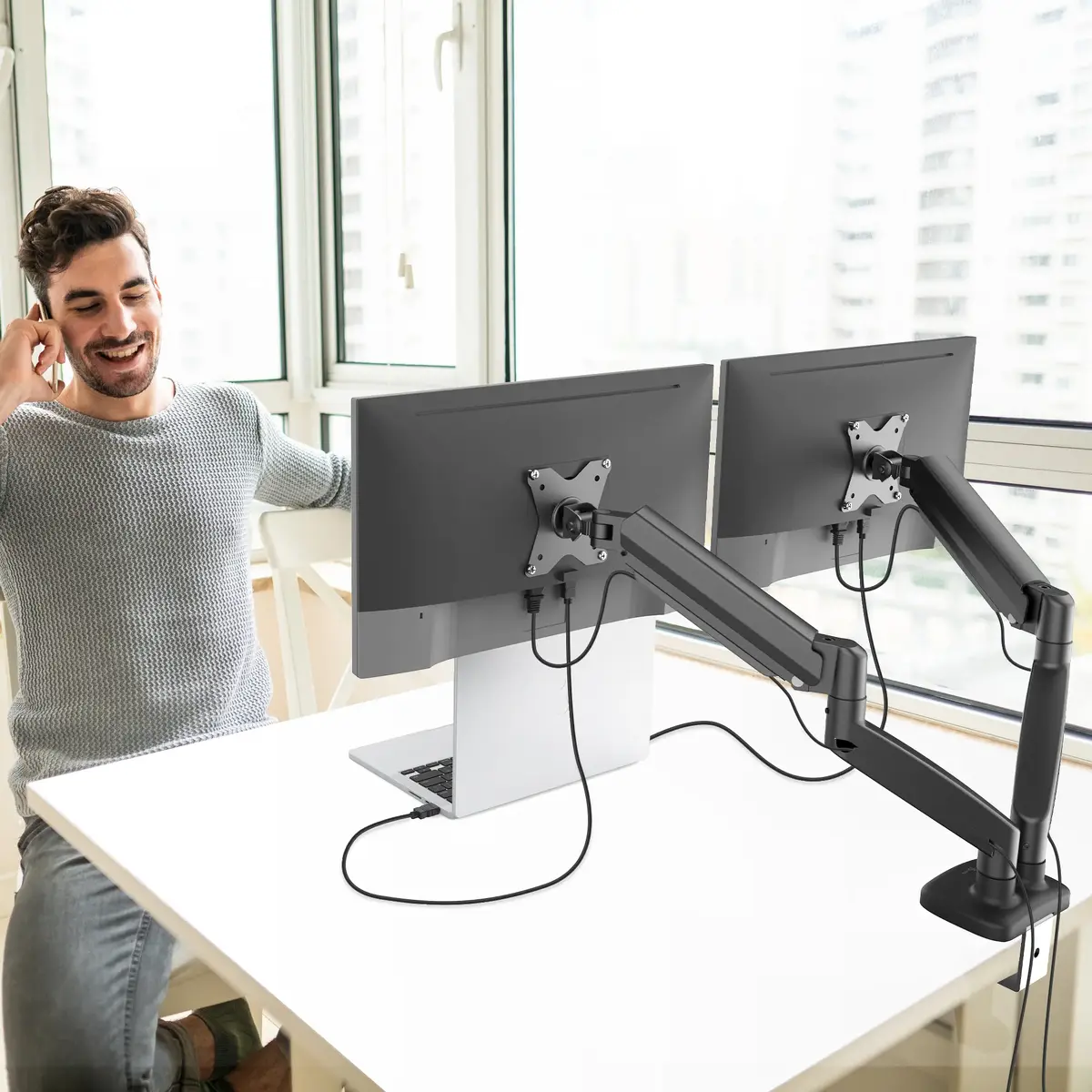 Dual Monitor Mount j5create JTSA102 Photo 5