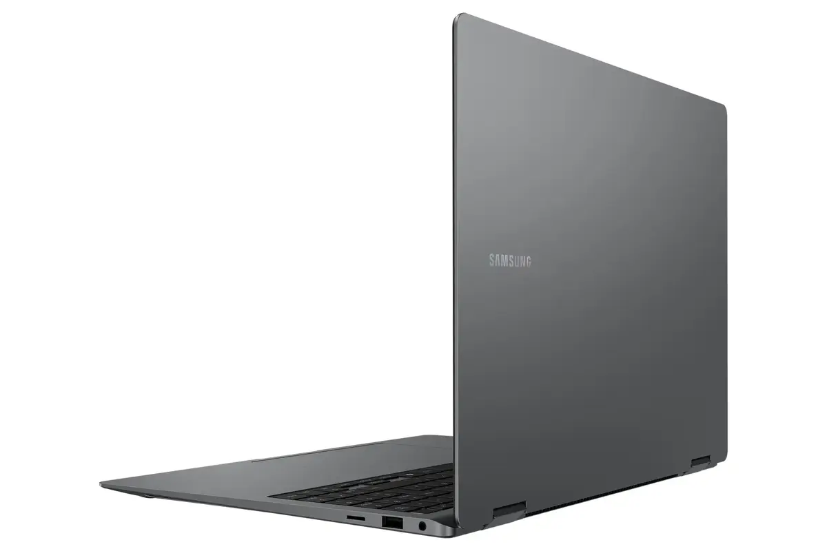 Ноутбук Samsung Galaxy Book5 Pro 360 Photo 8