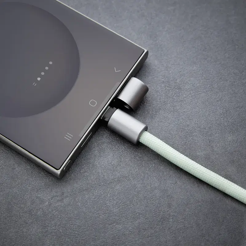 Intenso USB-C зарядный шнур на шее Photo 14